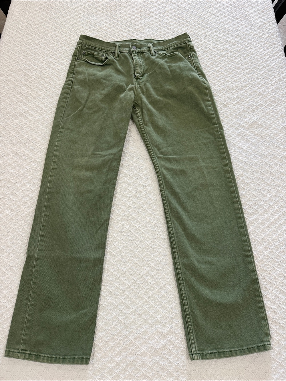Levi's 514 Jeans in Olive, Size 32X32